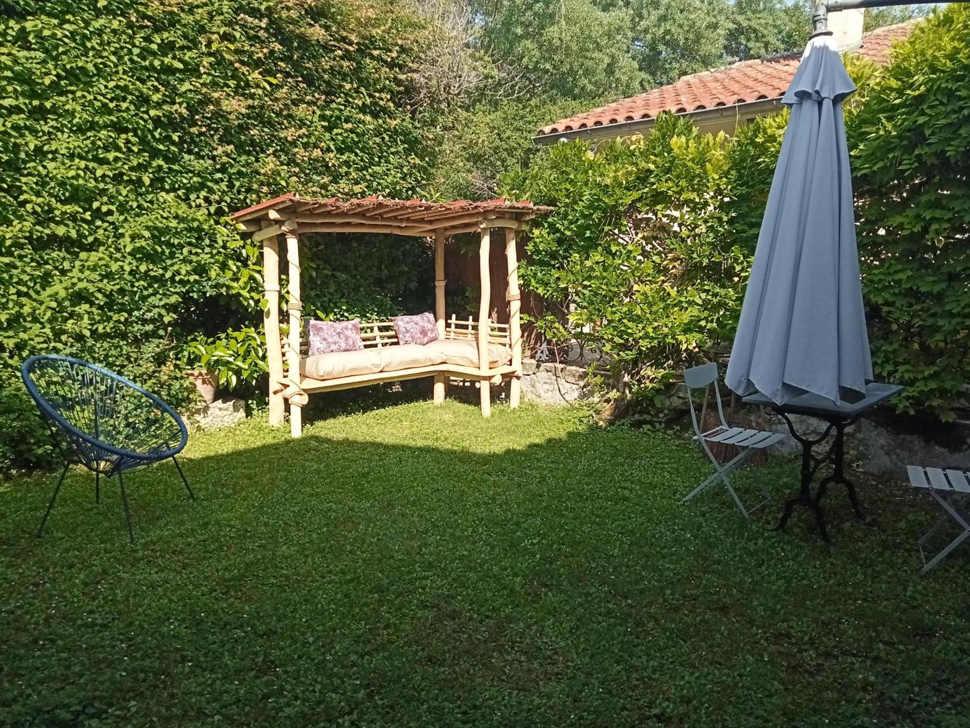 Holiday home Maison En Pierre Restauree Avec Jardin