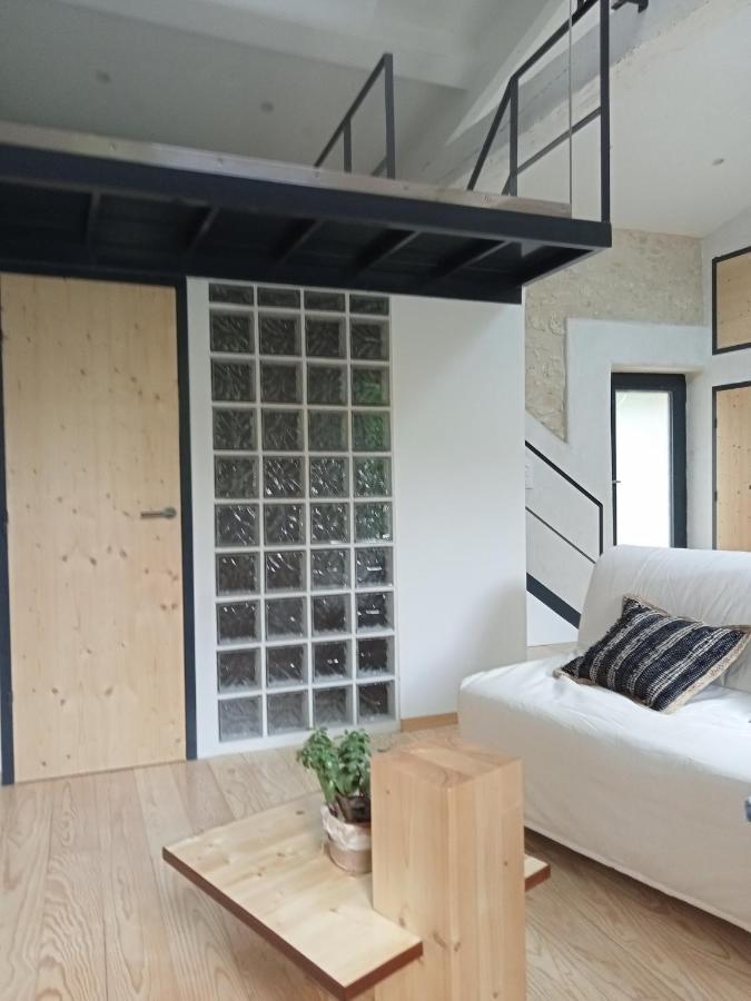 Hébergement de vacances Maison En Pierre Restauree Avec Jardin *